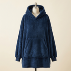 Sweat Plaid Nid Douillet coloris bleu marine sur mannequin