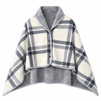Châle-Plaid Câlin, vue d'ensemble sur fond blanc